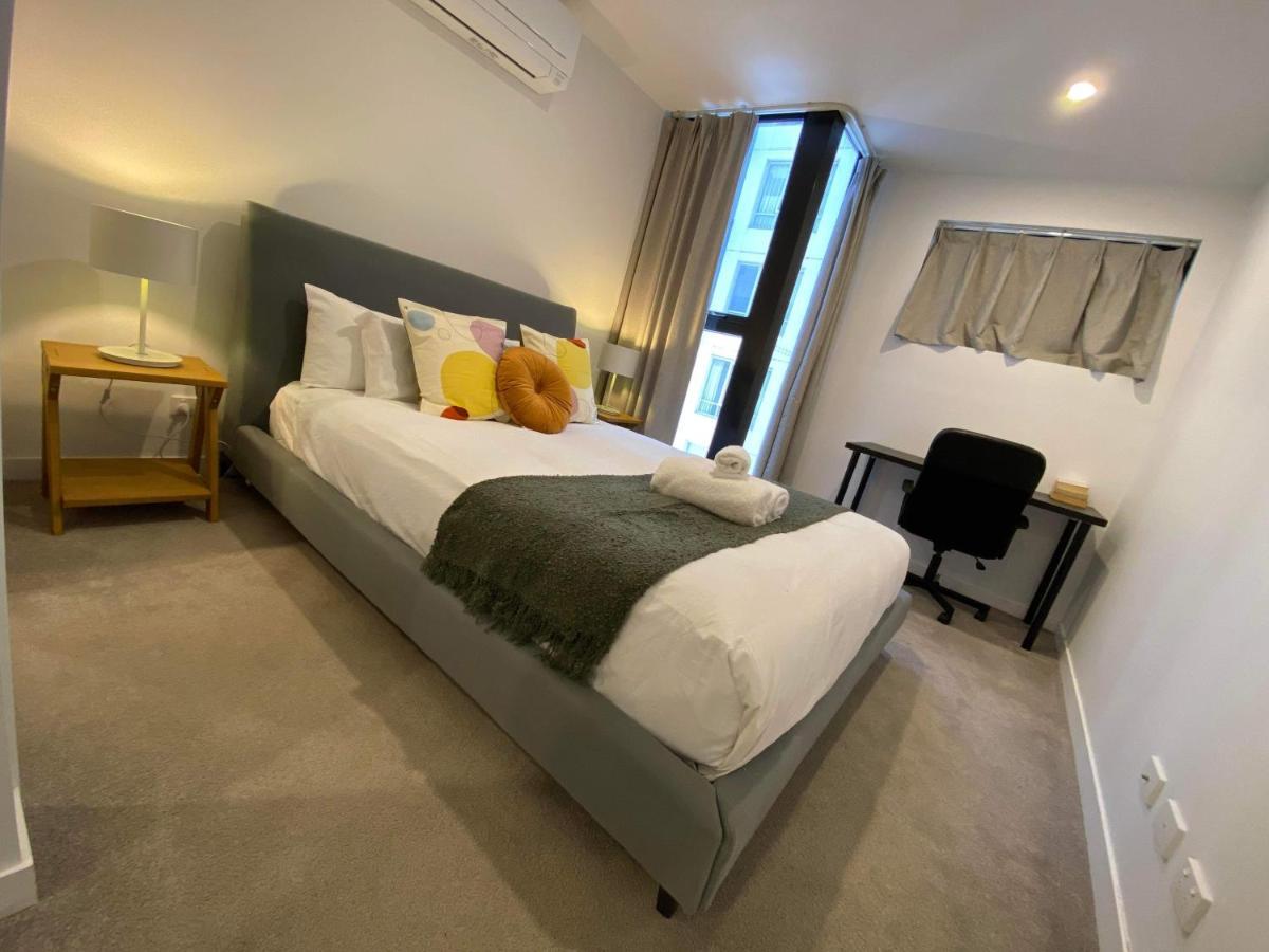 2 Bed 2 Bath Luxury Apartment In Braddon Canberra - Free Heated Pool, Gym, Parking Exteriér fotografie